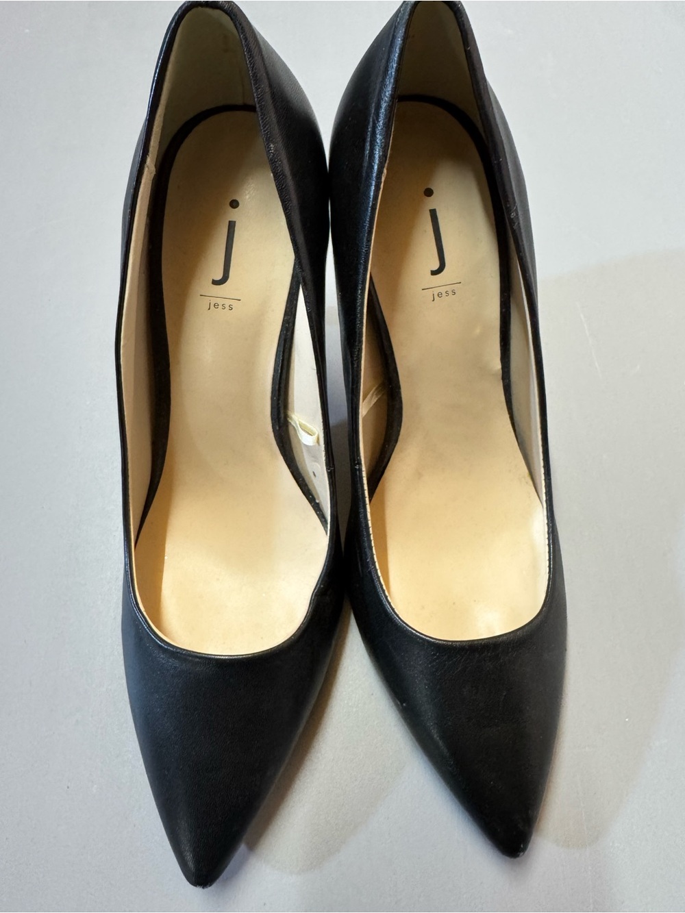 Jess Black Pointed-Toe Women’s Pumps - Picture 1 of 4